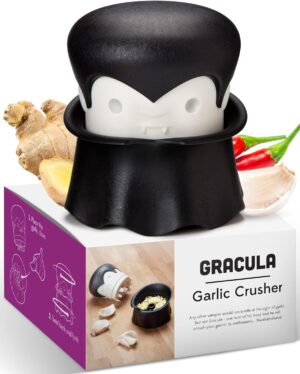 OTOTO Gracula Garlic Crusher, Garlic Peeler, Also for Ginger, Nuts, Chili, Herbs – Twist Top Mincer & Easy Squeeze Manual Press Peeler, Goth Gifts