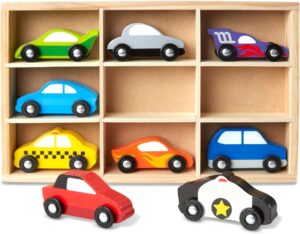 Melissa & Doug Wooden Cars Vehicle Set in Wooden Tray – Toys For Toddlers And Kids Ages 3+
